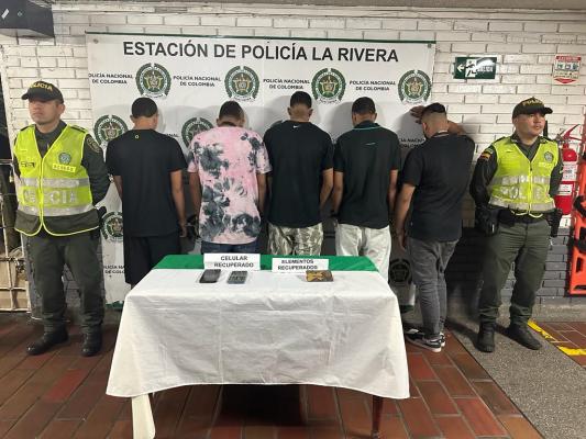 Capturados por hurto  Capturados por hurto