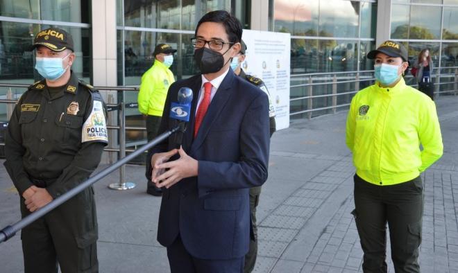 Rueda- de- prensa- caso- tráfico- de- divisas