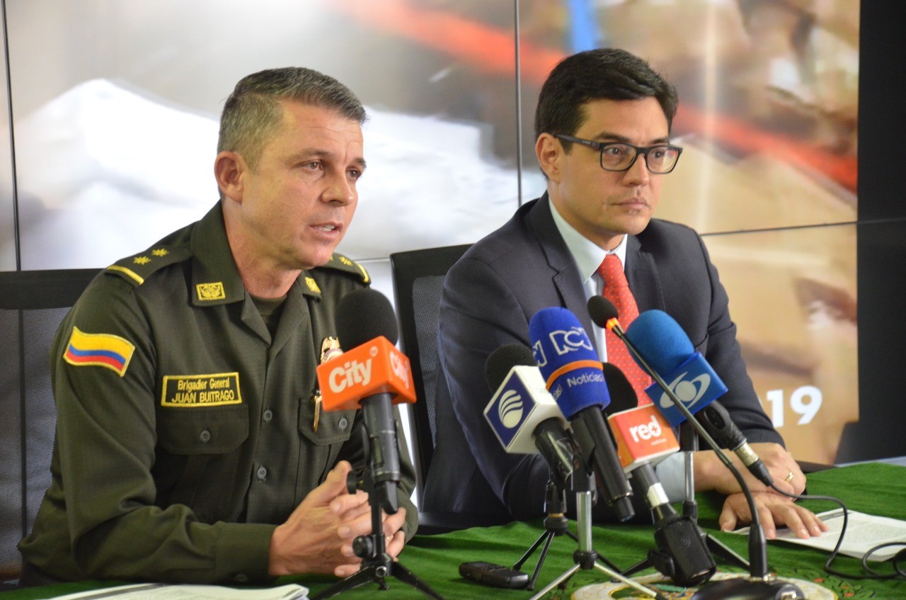 Rueda de prensa caso extinción de dominio POLFA