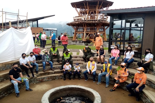 129 años preservando la naturaleza Conmemoramos nuestro aniversario con una siembra de árboles
