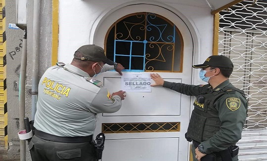 La Policía Nacional realizó la suspensión temporal de actividad a un hotel en el centro de Armenia Suspensión temporal de actividad en un hotel de Armenia