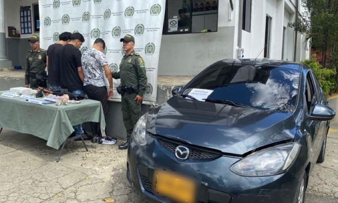 tres-capturados-por-el-delito-de-hurto-calificadi-y-agravado