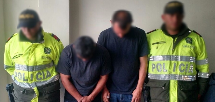 policia-captura-peruanos peruanos-capturados-por-daño-en-bien-ajeno