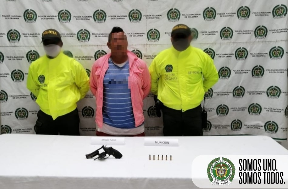 Un hombre capturado en las últimas horas por porte ilegal Un-hombre-capturado-en-las-últimas-horas-por-porte-ilegal