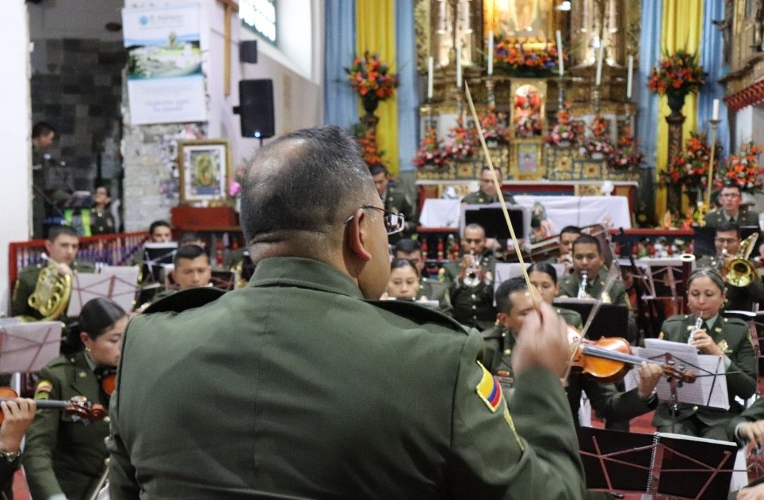 virgen-del-milagro  virgen-del-milagro-tunja