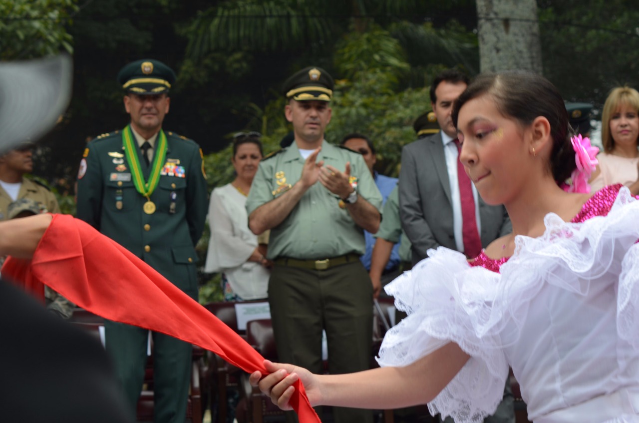 Día de la independencia - Policía de Santander Día de la independencia - Policía de Santander