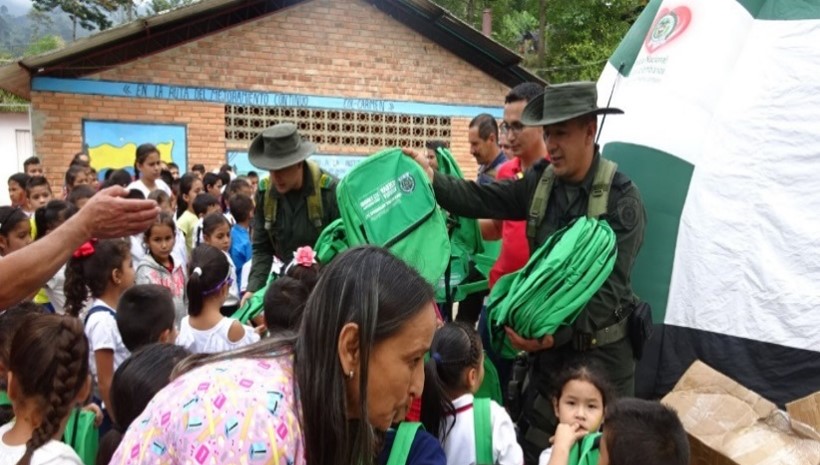Campaña “Yo prefiero estudiar y practicar deporte” Campaña “Yo prefiero estudiar y practicar deporte”